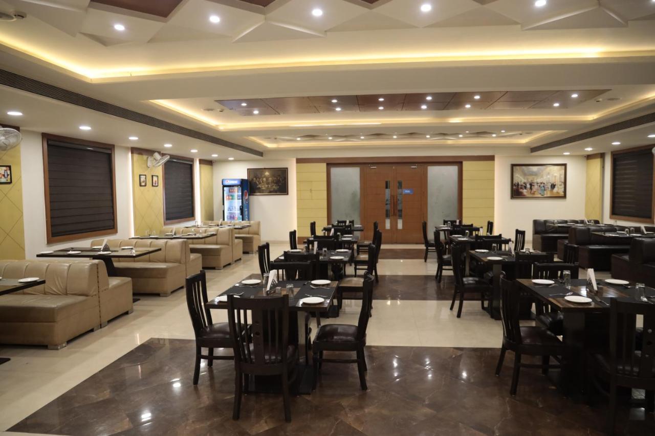 Hotel La Pearl Naiapura Dış mekan fotoğraf